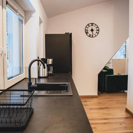 Apartamenty W Centrum Gorski Krysztal Закопане Екстер'єр фото